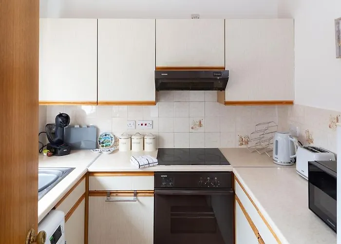 Executive Apartment By Inverkeithing Train Station